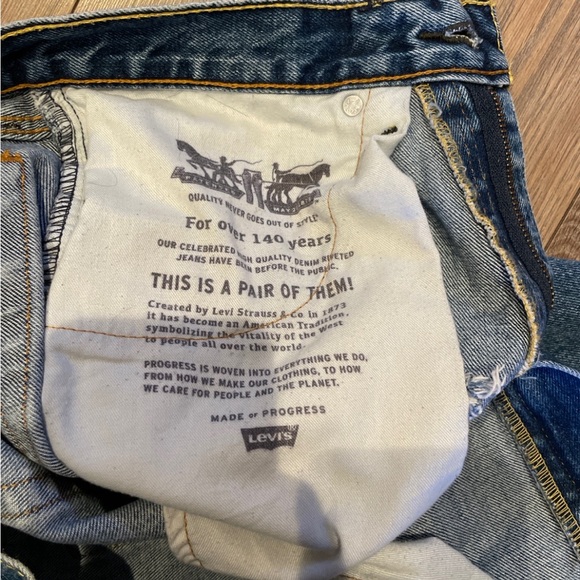 Levi’s 505 distressed jeans short size 32 - Picture 7 of 8